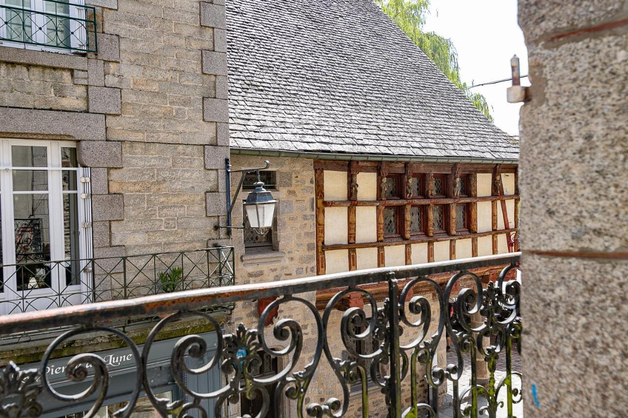 Appartement De La Tour De L'Horloge De Dinan Luaran gambar