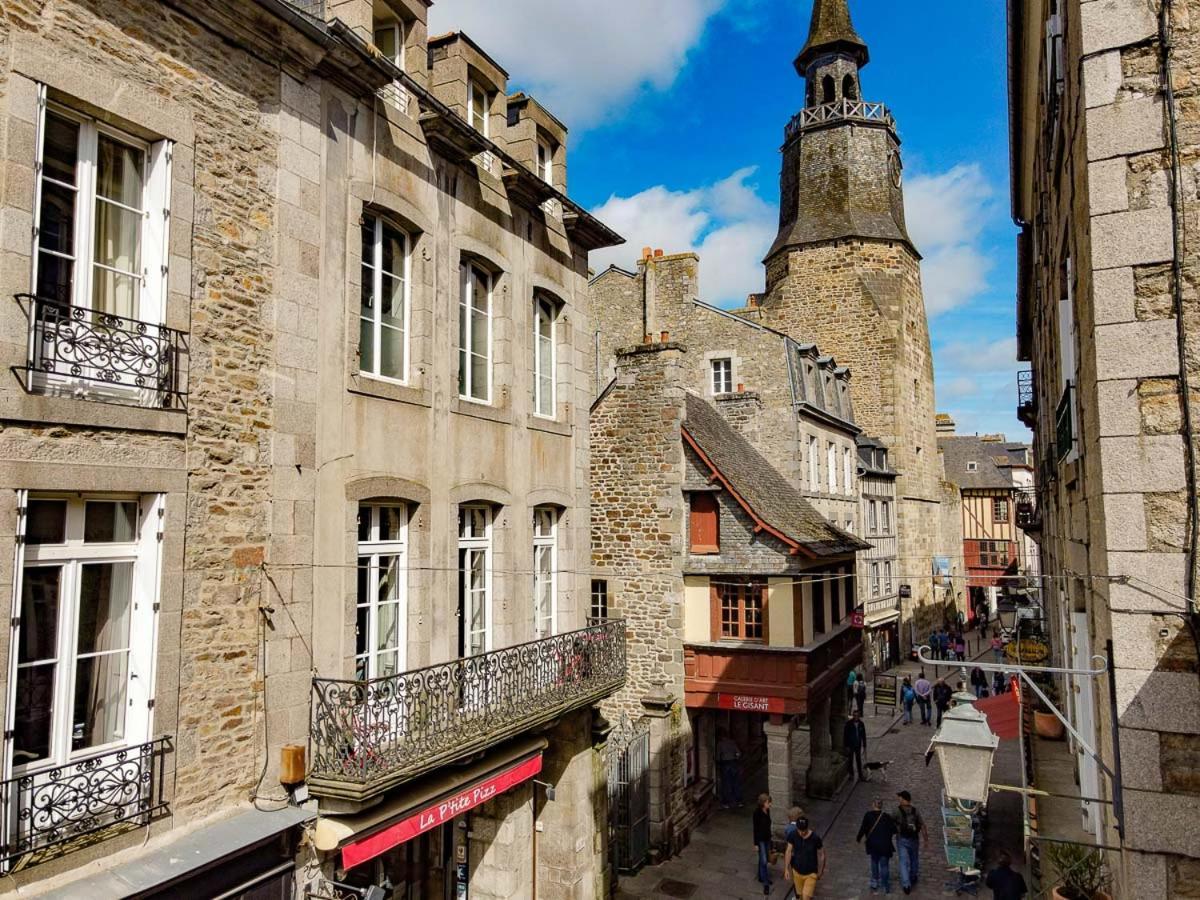 Appartement De La Tour De L'Horloge De Dinan Luaran gambar